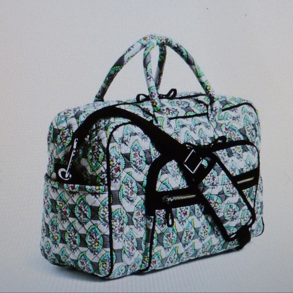 iconic compact weekender travel bag